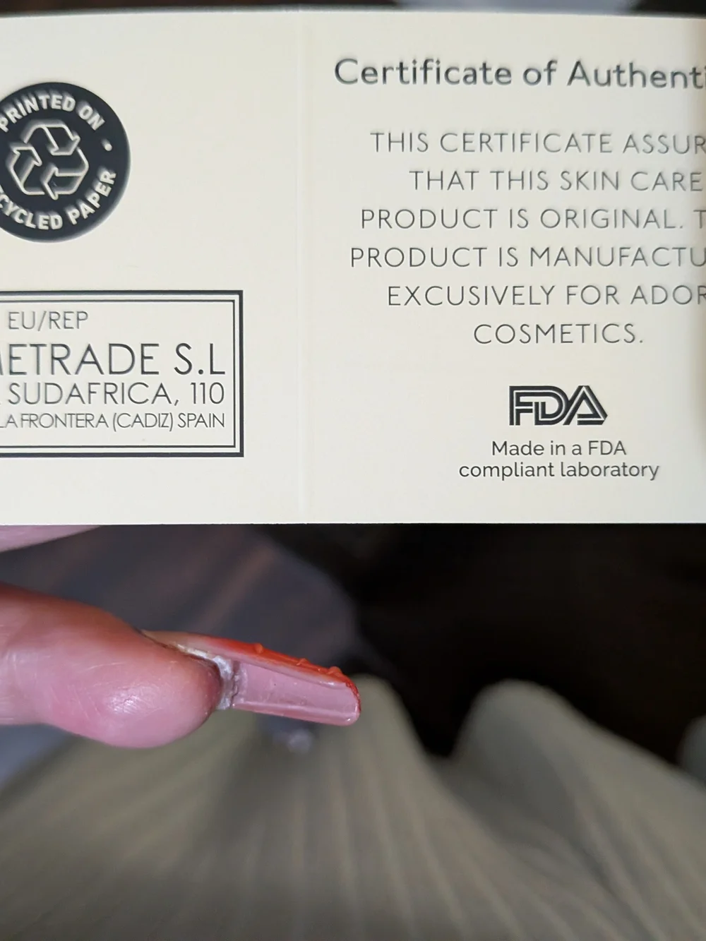 Adore Cosmetics White Rectangular Packaging - Picture 4 of 4